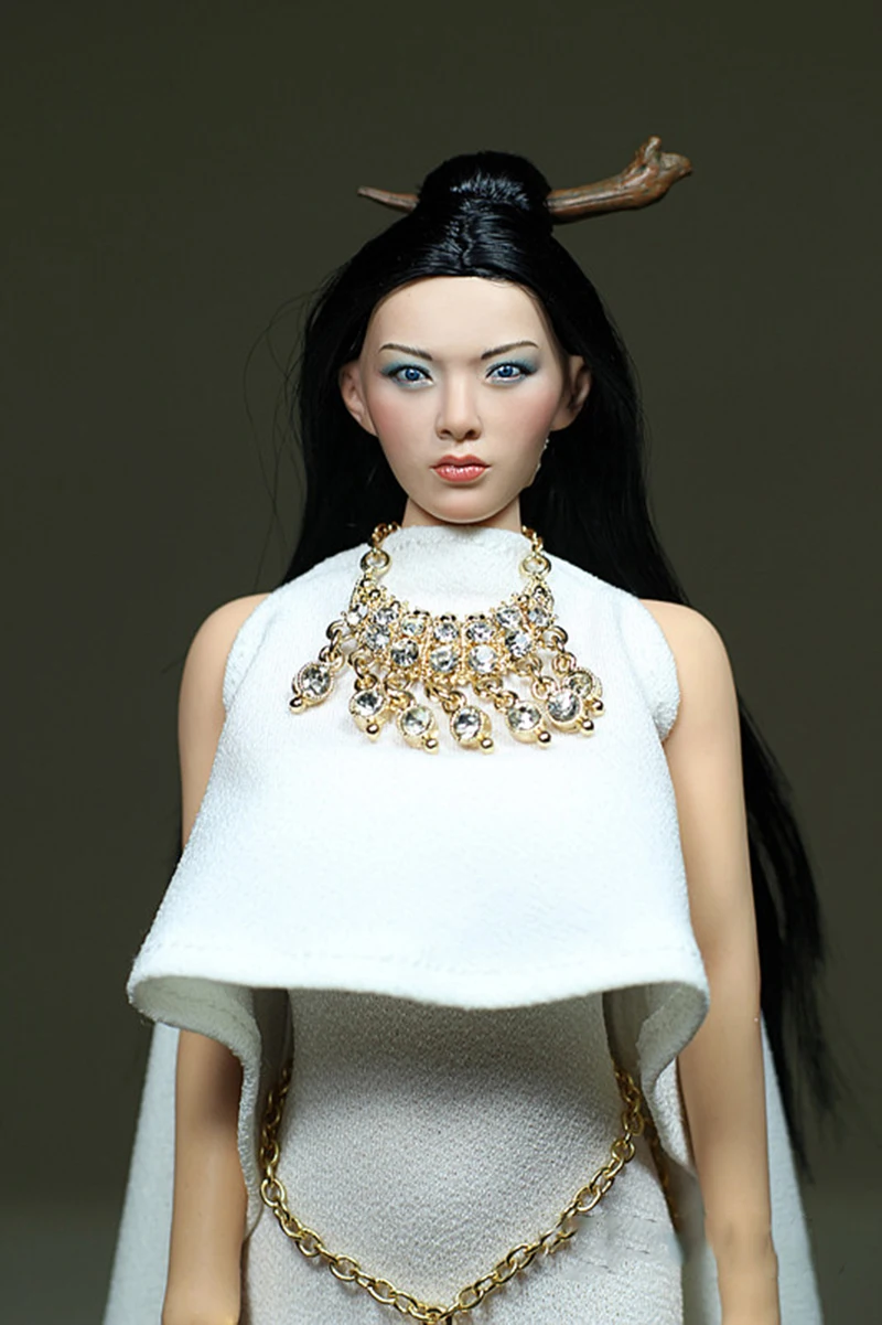 

In stock 1/6 scale female white dress bag necklace model action figure for collections