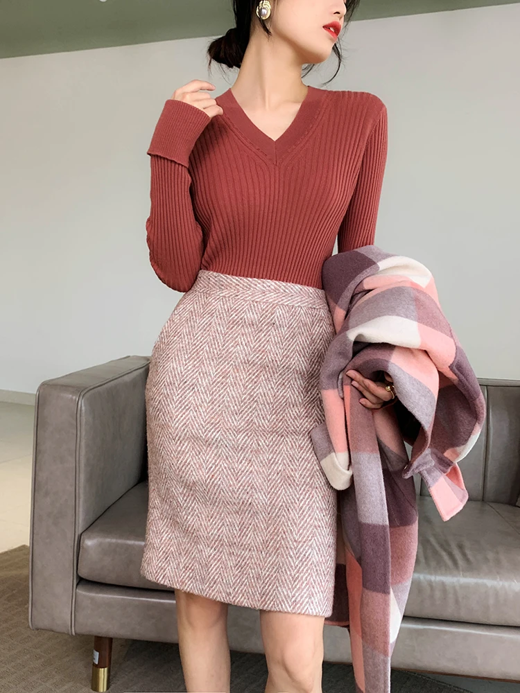 Women Pullovers Wool knitted Sweaters V neck pullover Fall Winter Bottoming knit Natural Silk Basic Sweater