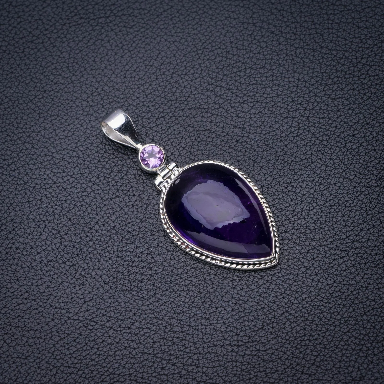

StarGems Натуральный Аметист ручной работы 925 пробы серебряный кулон 2 "E3964