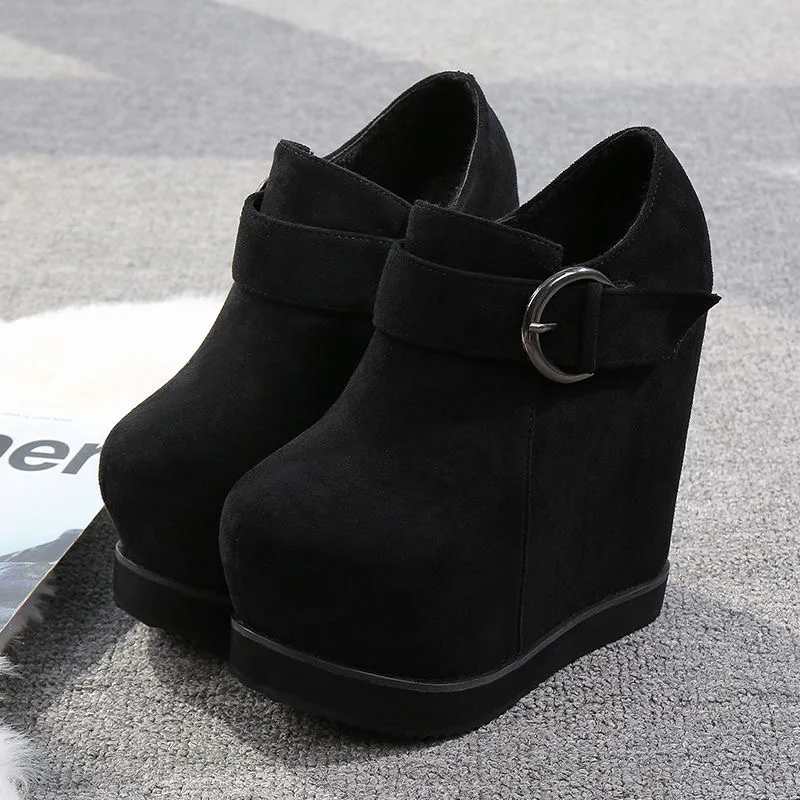 Женские ботинки с пряжкой на высоком каблуке 14 см туфли платформе круглым носком