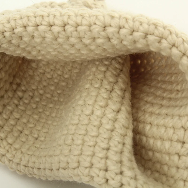 Осенне зимние вязаные шерстяные милые шапки женские теплые с кроличьими ушками