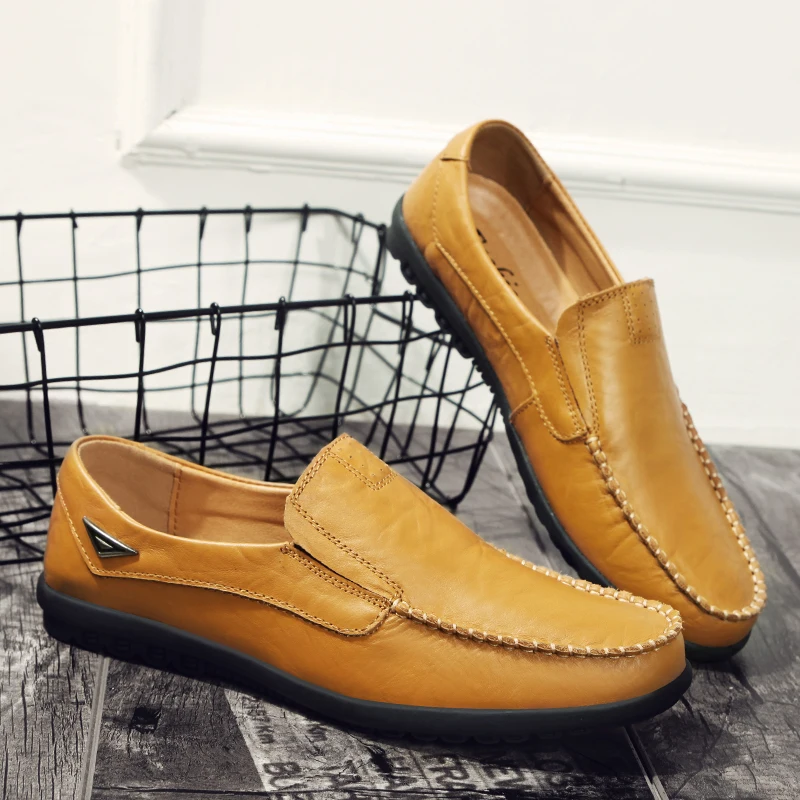 

2021 Luxury Leather Shoes Italian Moccasins Formal Driving Shoes Men Loafers Slip On Flats Casual Shoes Men Zapatillas Hombre