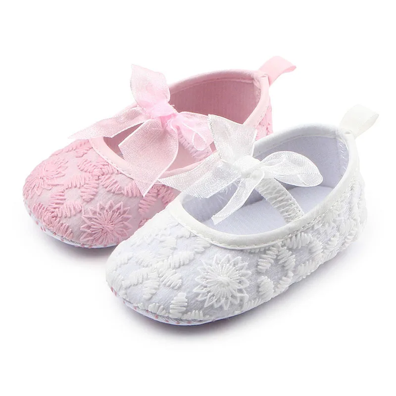 

Bear Leader Baby First Walkers Clothing Lace Baby Shoes Newborn Infant Pram Girls Princess Moccasins Bowknot Solid Soft Shoes