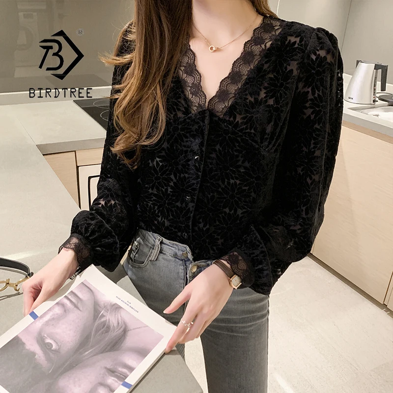 

Spring Autumn Women's Vintage Solid Lace Patchwork Velvet Blouse V Neck Long Sleeve All-match Elegant Office Tops Lady T16610X