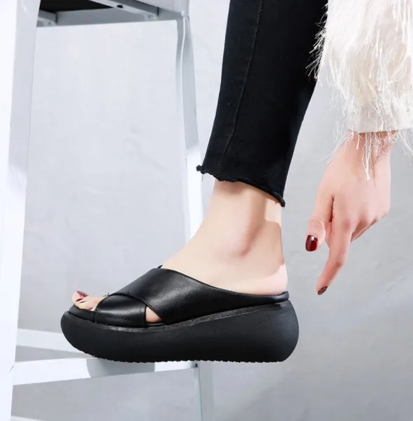 Сандалии женские летние для увеличения роста легкая Повседневная пляжная обувь