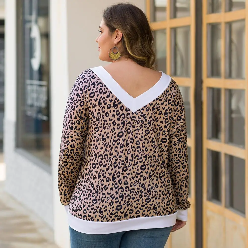 Autumn Plus Size 3XL 4XL Long Sleeve tshirt Women Deep V-Neck Leopard Printed Sexy Loose Big Tops Ladies Clothes | Женская одежда