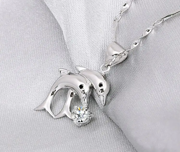 Милый посеребренный двойной Дельфин горный хрусталь узор женское ожерелье с