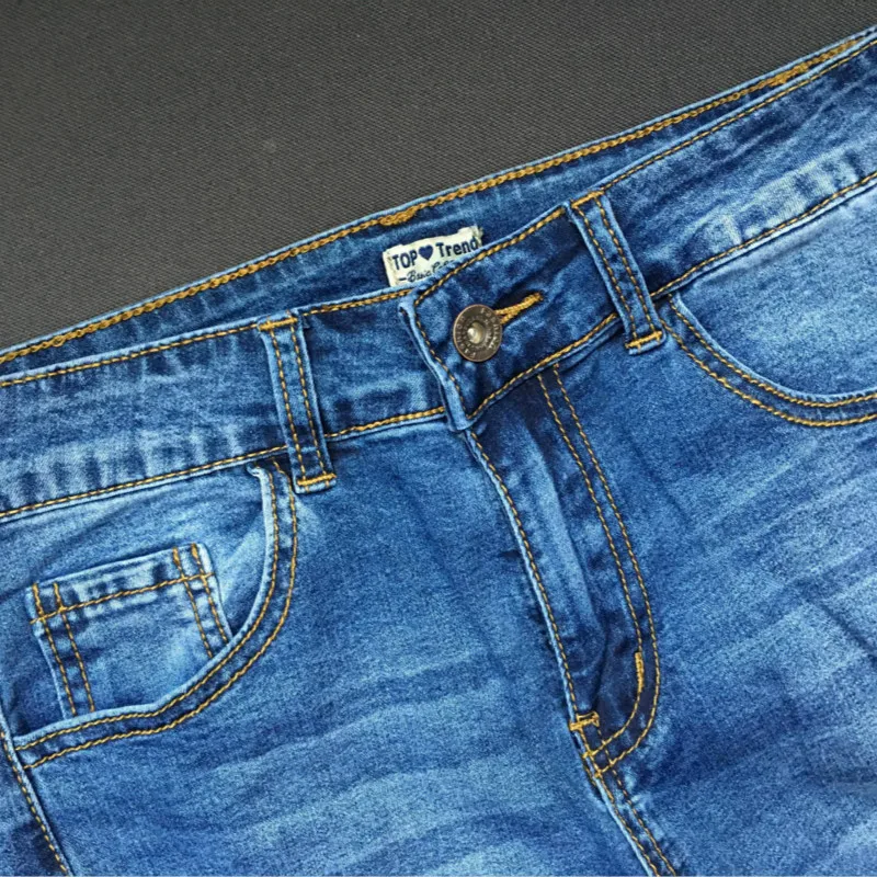 Женские джинсы в стиле знаменитостей модные синие узкие потертые с низкой