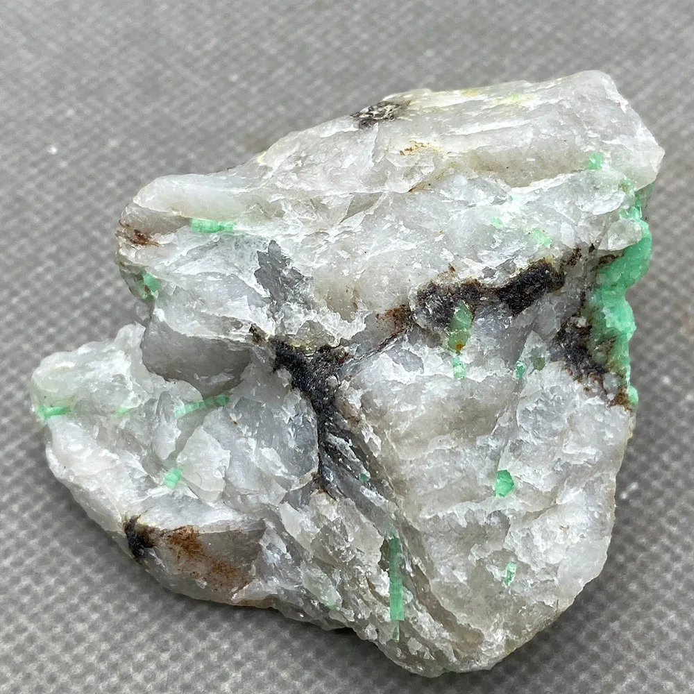 

Natural verde esmeralda mineral gema-grau cristal espcimes pedras e cristais de quartzo cristais de china