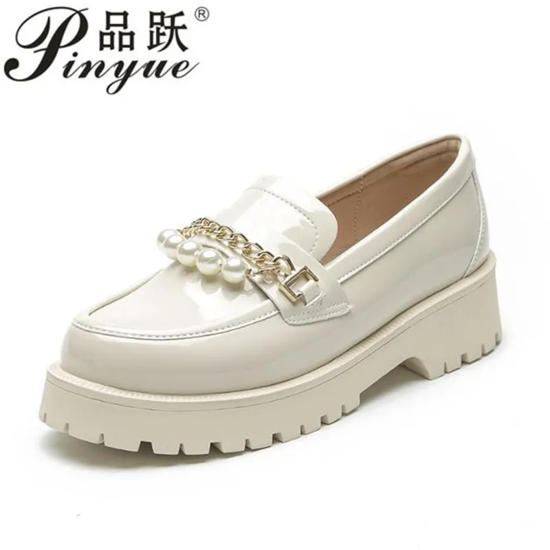 

Женские кожаные лоферы на платформе без застежек на плоской подошве, повседневная обувь с металлической цепочкой, роскошная модная обувь н...