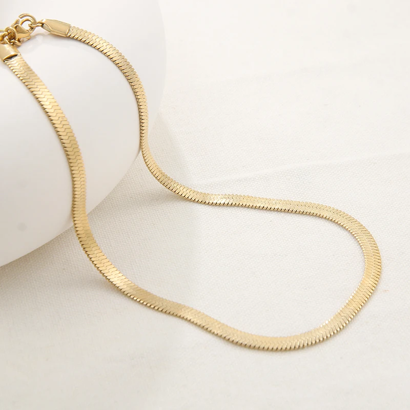 

2021New Stainless Steel Jewelry Snake Bone Necklace Simple Smooth Flat Naked Chain Bone Chain