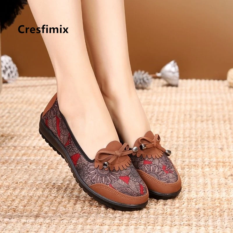 Cresfimix Zapatos De Mujer Women Cute Sweet Embroidery Flat Shoes Ladies Casual Brown Comfort Ballet Dance Shoes & Loafers C5807