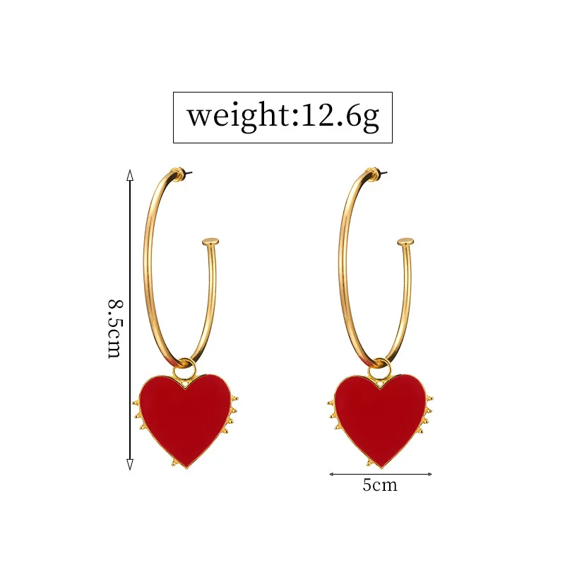 

Vintage Metal Delicate Earrings Gold Color Massive Hollow Round Red Heart Circle Retro Drop Earrings Costume Jewelry For Women