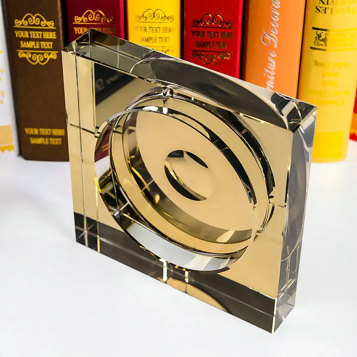 Пепельница из хрустального стекла Модная креативная личность для дома гостиной