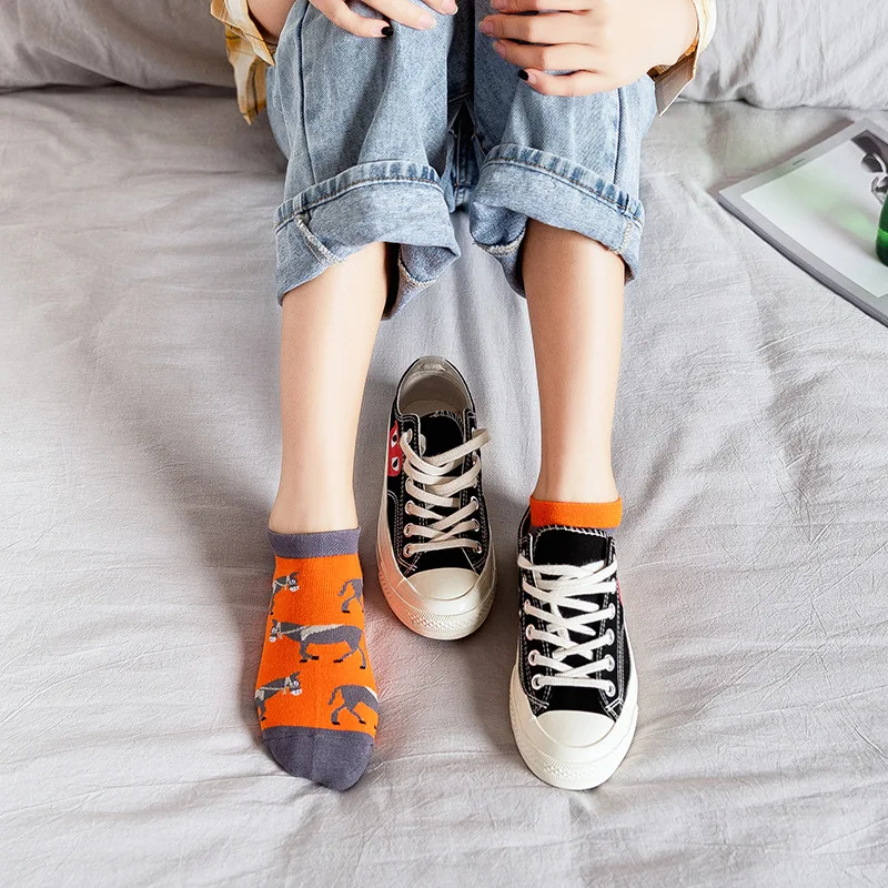 Новые осенние товары женские модные носки хлопковые Мультяшные персональные