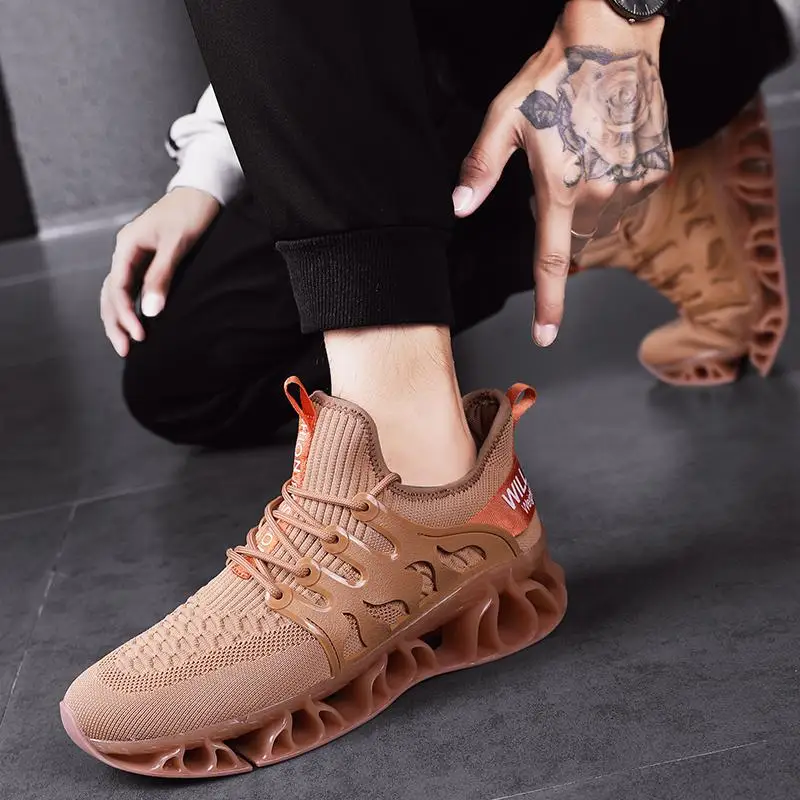 

Flying Woven Blade Men's Casual Summer Breathable Men's Running Shoes Height Increasing Cushioning Comfortable Lightweight Shoes