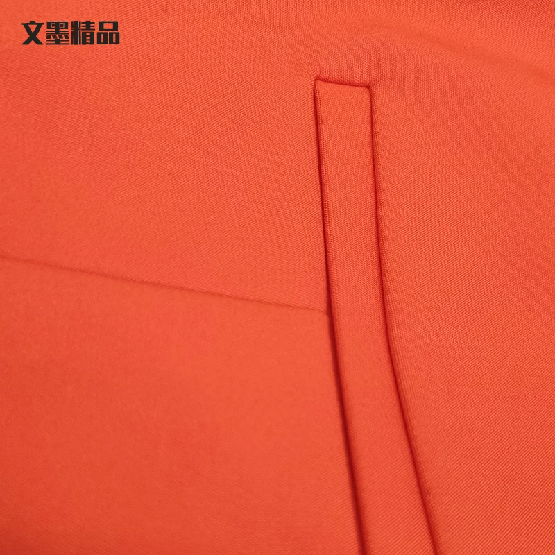 

2021 Spring And Summer Top Fashion High-End Red Sexy Charming Shorts