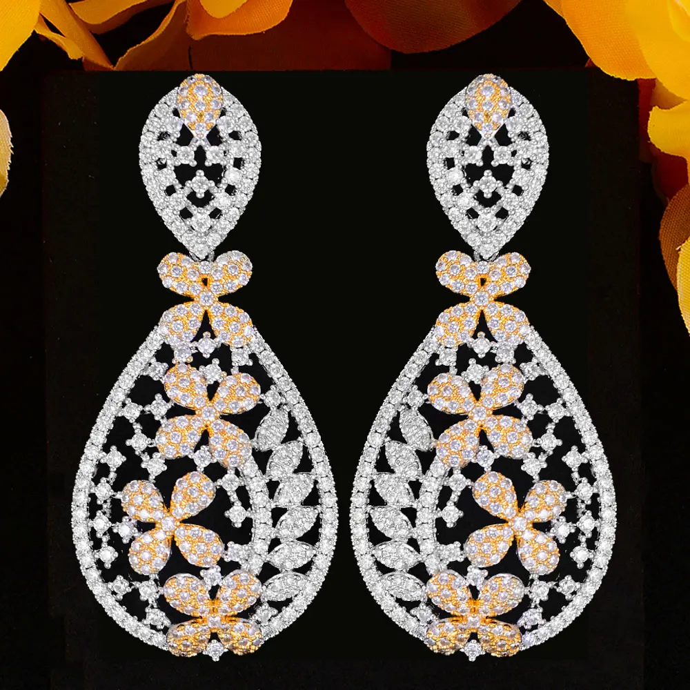 

Женские серьги-подвески с фианитами, в форме капли