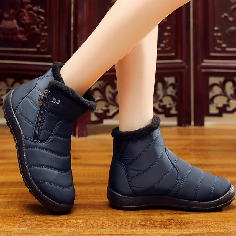 Зимние женские зимние ботинки теплые на плоской подошве без шнуровки унисекс