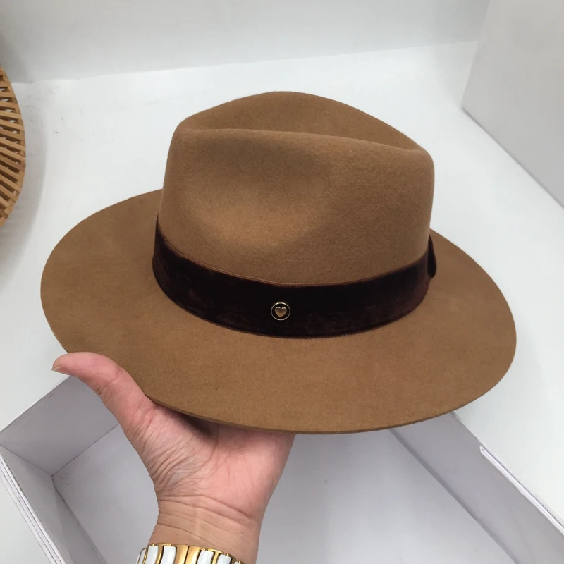 Europe and the banama cat  United States new wide-brimmed hats men and women jazz hat wool felt hat simple fashion wild England