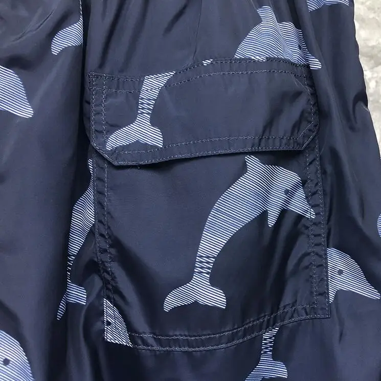 

TB THOM BULUO Brand Casual Shorts Men Summer Loose Beach Shorts Thin Quick Dry Dolphin Pattern Blue Sport Shorts
