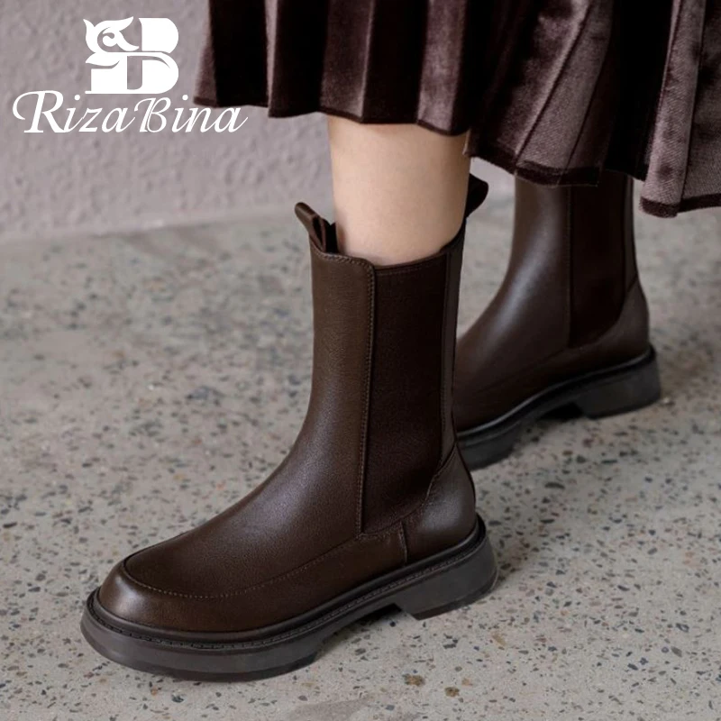 

Ботильоны женские зимние из натуральной кожи на платформе без застежек, размеры 34-40