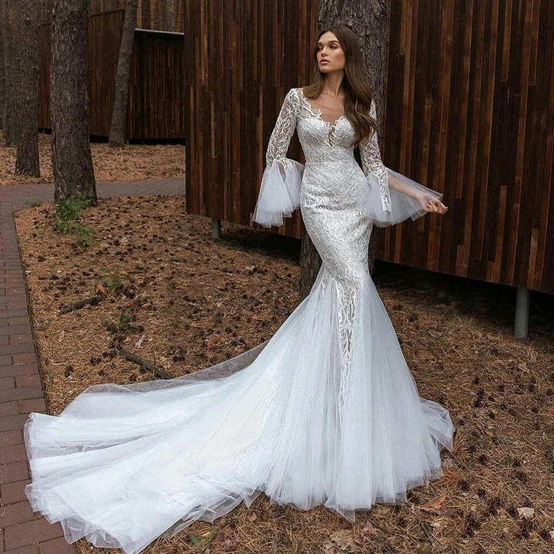 

MNGRL Luxury Retro V-neck Long Sleeve Mermaid 3D Flower White Lace Wedding Gown Tail Perspective Wedding Dress