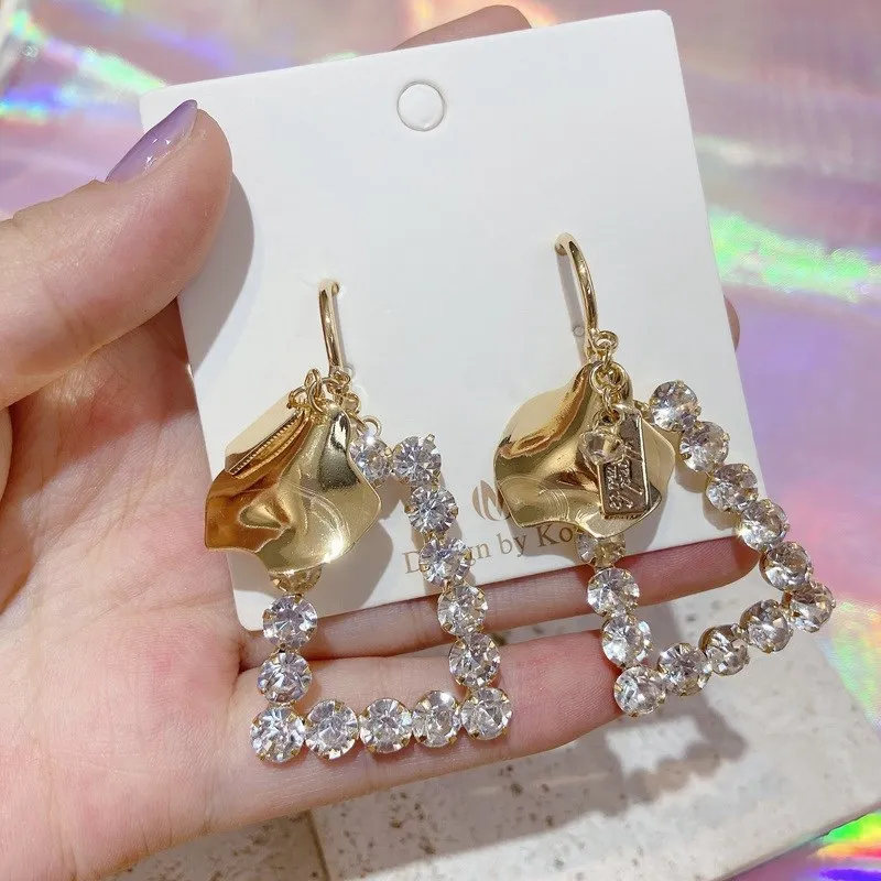 

Exaggerated Fashion Crystal Geometric Square Earrings Contracted Joker Long Women Ladies Statement Pendant Drop Earrings Jewelry