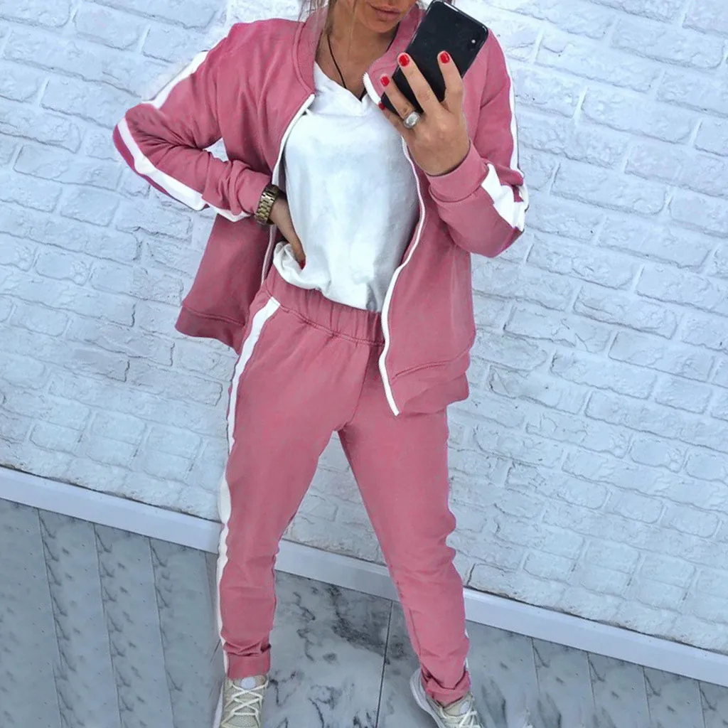 Женский спортивный костюм комплект из двух предметов топ и штаны в европейском