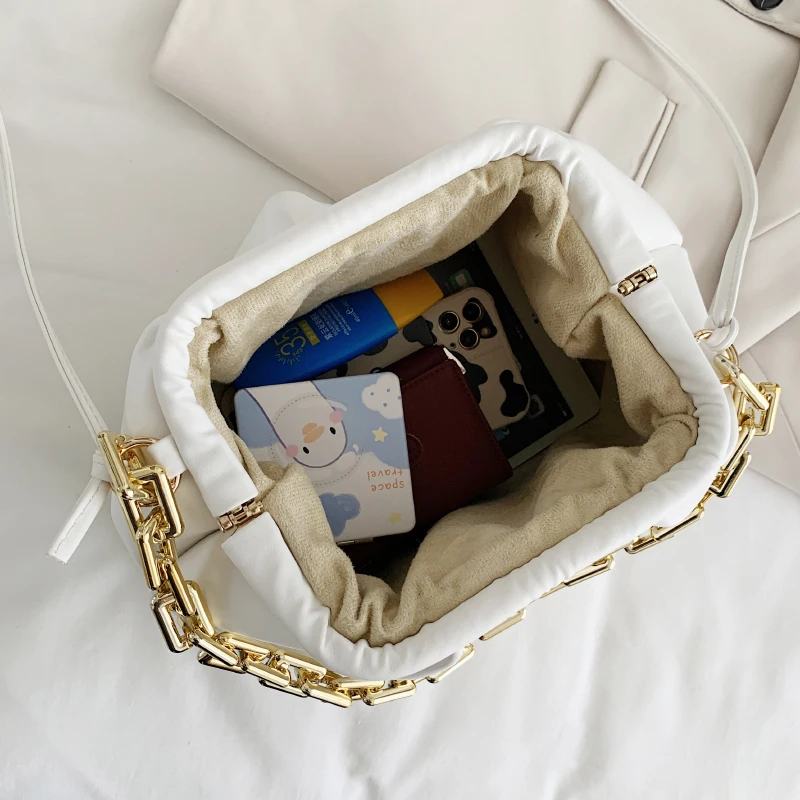 

2021 new wild tide cloud bag net red fold bag underarm bag high quality soft leather shoulder bag messenger female bag