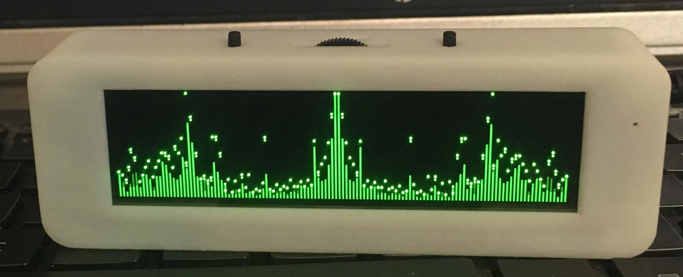 

3.12in OLED Music Spectrum Display Voice Controlled Vehicle Professional HiFi Spectrum