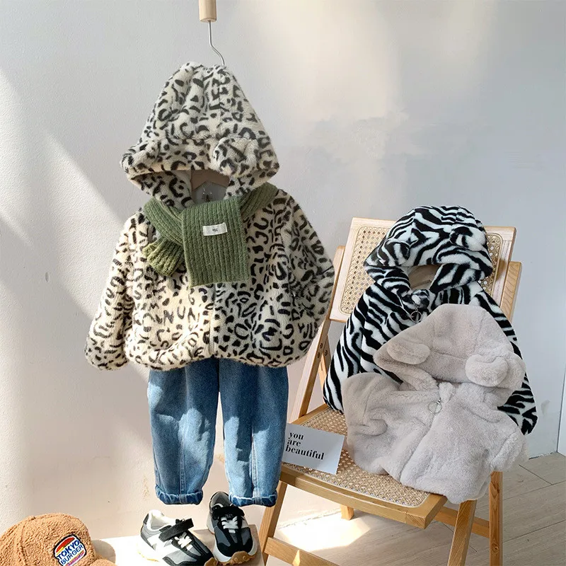 

Детское пальто из искусственного меха для маленьких девочек, леопардовая Детская куртка, женская верхняя одежда, зимняя теплая одежда, комб...