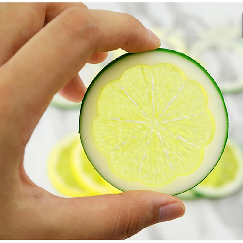 

1 Pcs Simulation Fruit Slices Fruit Block Plastic Artificial Fruit Models Lifelike Decorative Fake Fruit Decoration Photo Props