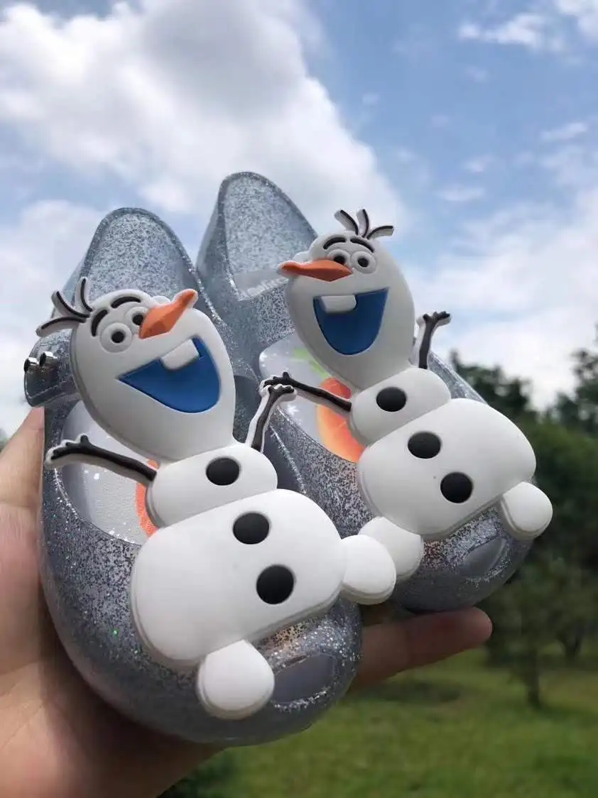 Zapatillas de gelatina mini Melissa para niñas, zapatos de princesa con dibujos animados de muñeco de nieve, olaf, sandalias de verano, bonitos zapatos de plata y caramelo, HMI032, novedad