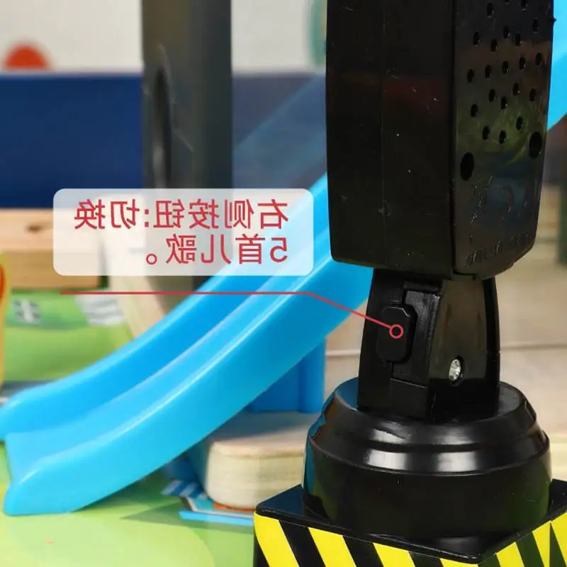 

Five Kinds of Music Switching Simulation Traffic Light Children Model Toys Road Sign Scene Track Accessories