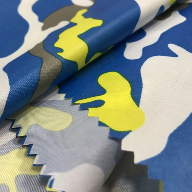 Размер 1*1 5 метров ширина пуховая ткань с принтом плащ градиентным