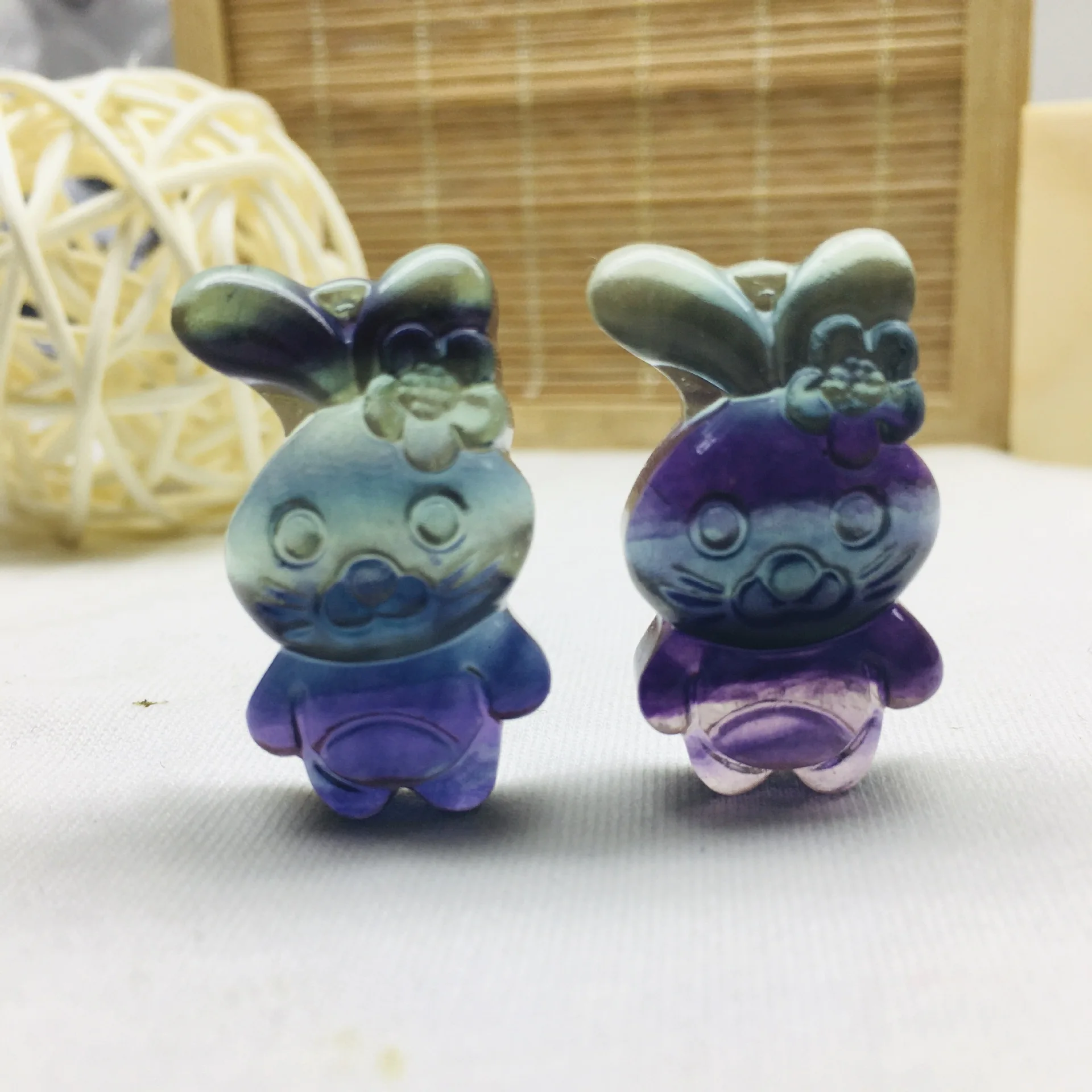 

5PCS Natural stone colored fluorite crystal carved rabbit pendant Healing gemstone jewelry accessories for jewelry making