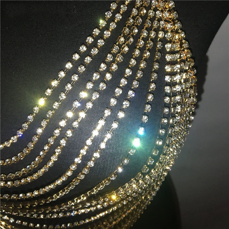 

Gold Sparkly Rhinestone Lady Two Piece Set Chunky Metal Chest Chain Sexy Multilayer Body Jewelry Luxury Night Club Accessories