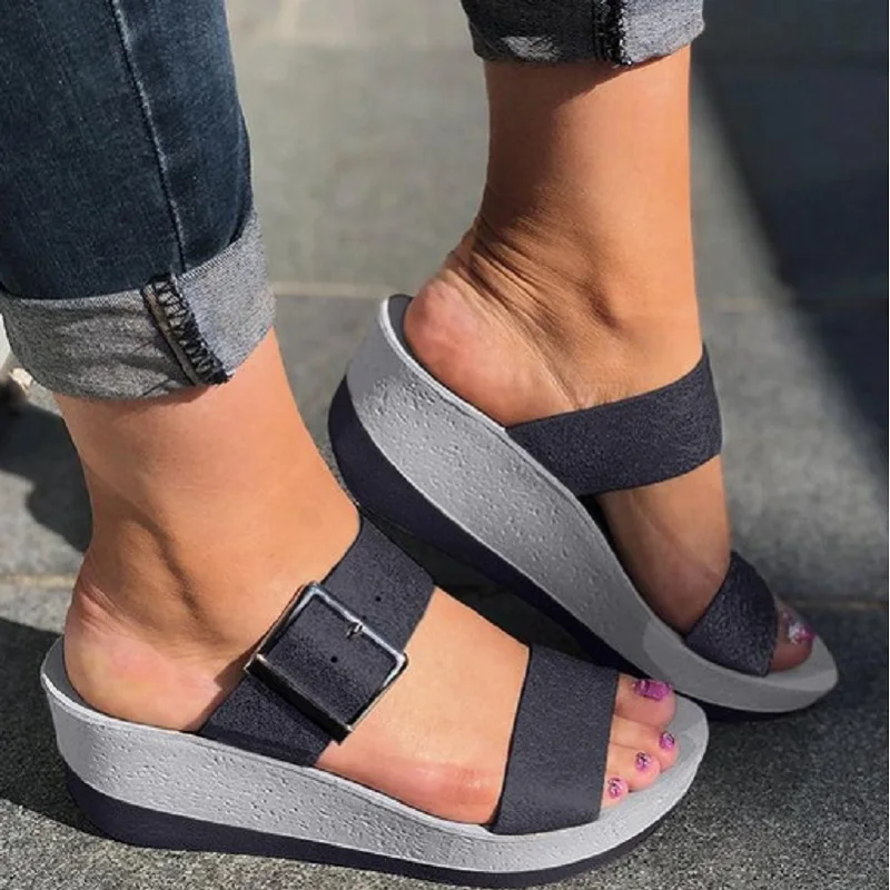 Шлепанцы на платформе женские летние босоножки танкетке и высоком каблуке