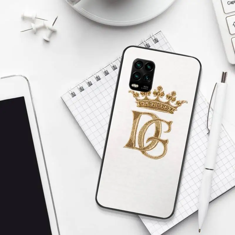 

Black Soft Phone Case For Xiaomi 8 9 Se 10 10pro Note 2 3 10 MIX2 S MAX2 3 F1 5X Italian Fashion Brand