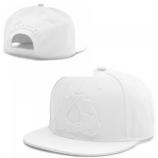 

CSBL BROOKLYN CAP White or Black leather brim boy hip hop snapback hat men women adult outdoor casual sun baseball cap Brand