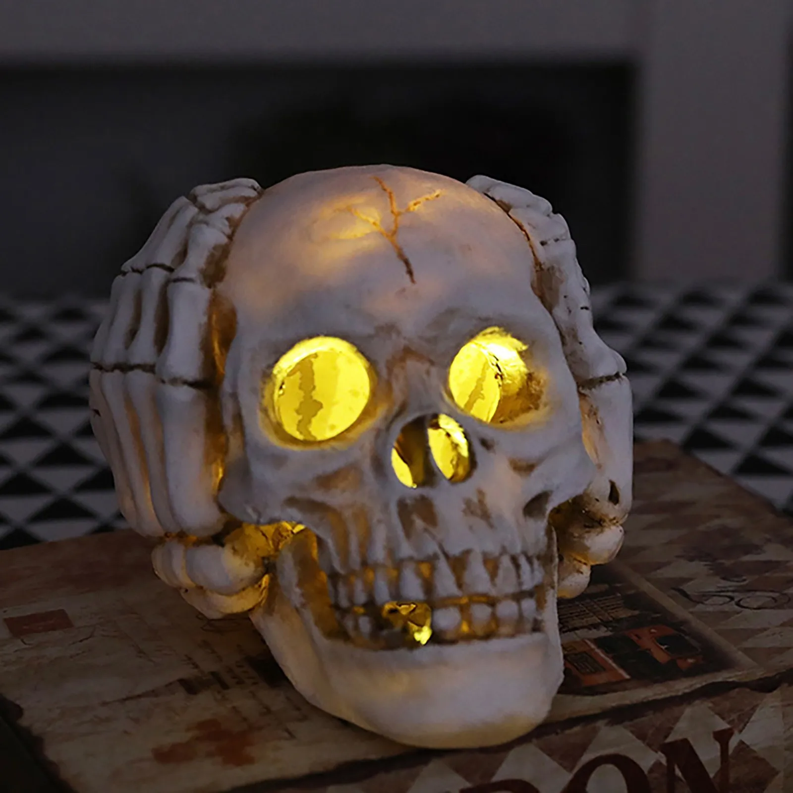 

Halloween Horror Skull Model Bar Ghost Head Shape Decoration Tricky Scary Orname Party Skull Decor Desktop Skull Sculpture