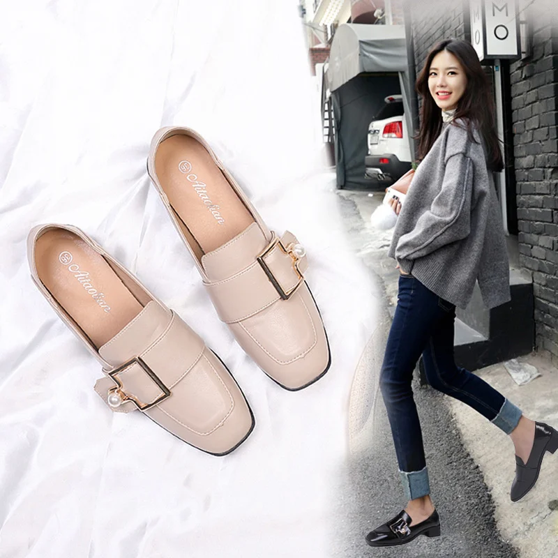 Hot Women British Square Toe Metal Buckle Brogue Loafers Woman Pearl Leather Flats Female Slip On Lazy Shoes