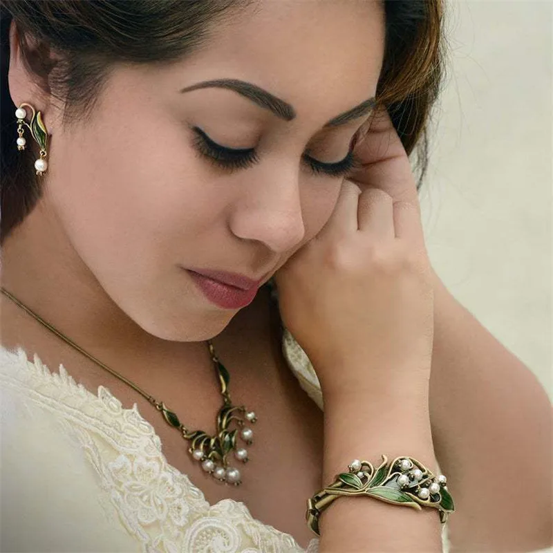 Свадебные серьги в виде цветка ланлии с подвеской и жемчугом искусство