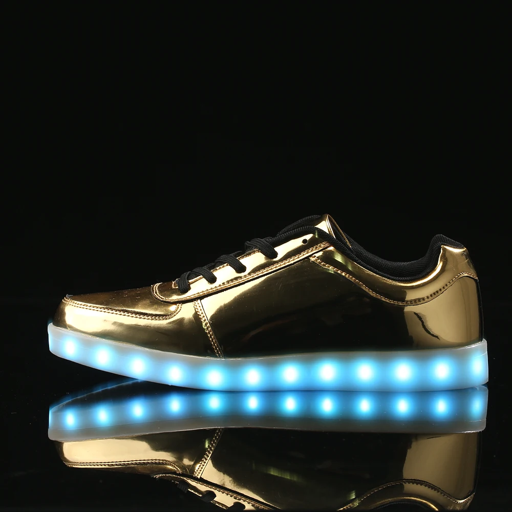 Модные кроссовки на платформе с пультом дистанционного управления мужские