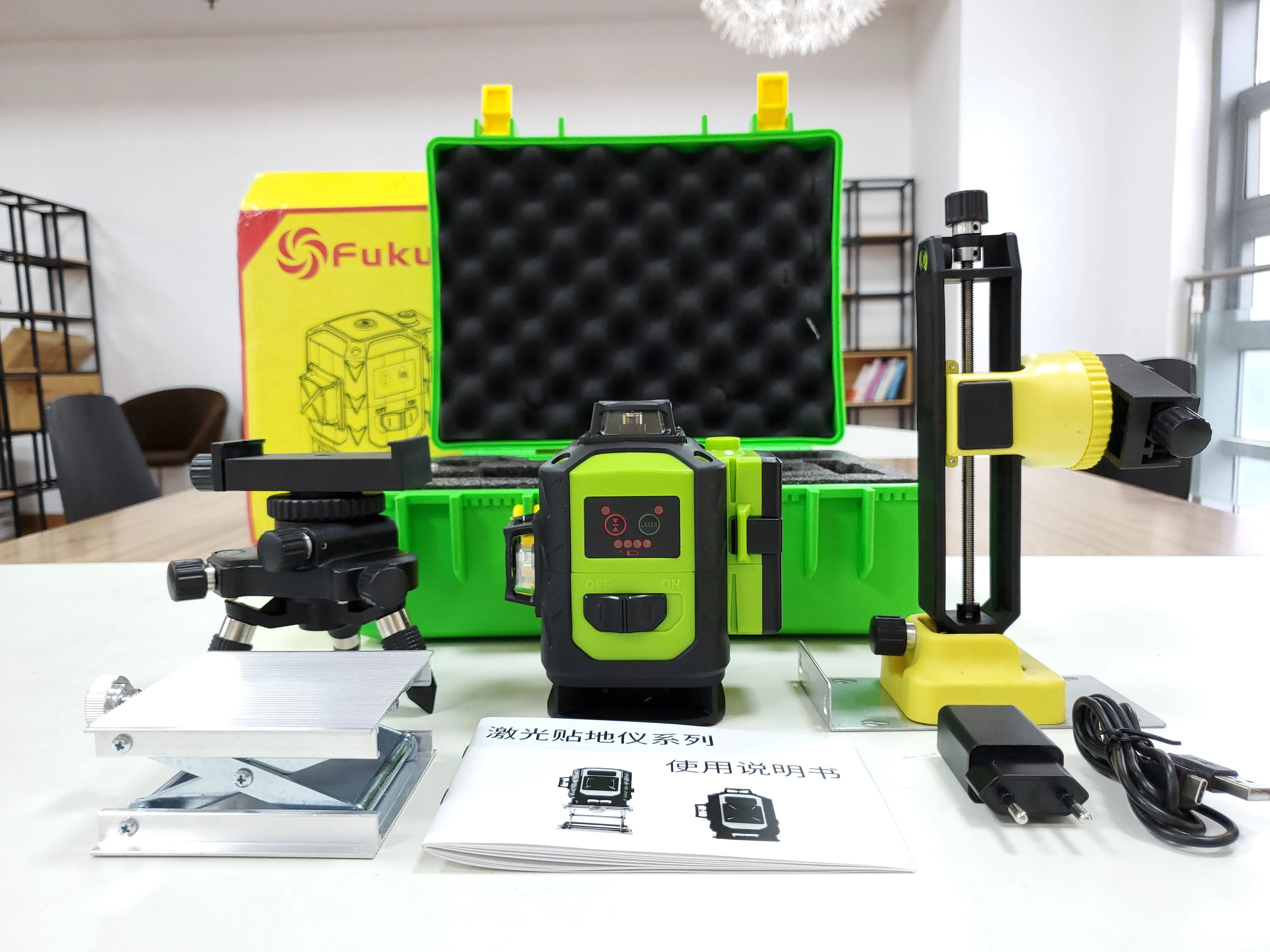 

fukuda 4D 16 lines 515NM Green Automatic Leveling 360 Vertical&Horizontal Tilt & Outdoor laser level