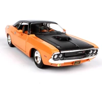 1970 dodge challenger rt die casting simulation alloy car crafts decoration collection toy tools gift metal poster plate