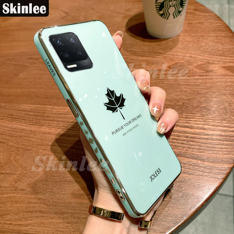 Чехол Skinlee для Realme 8 5G Мягкий противоударный бампер с Кленовым листом чехол