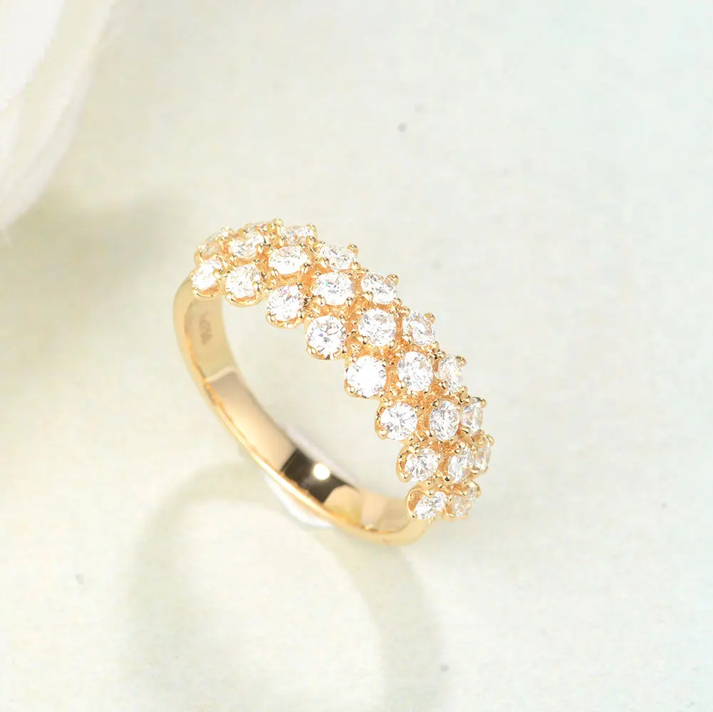 Роскошное бриллиантовое кольцо из золота 14 к с имитацией обручального кольца