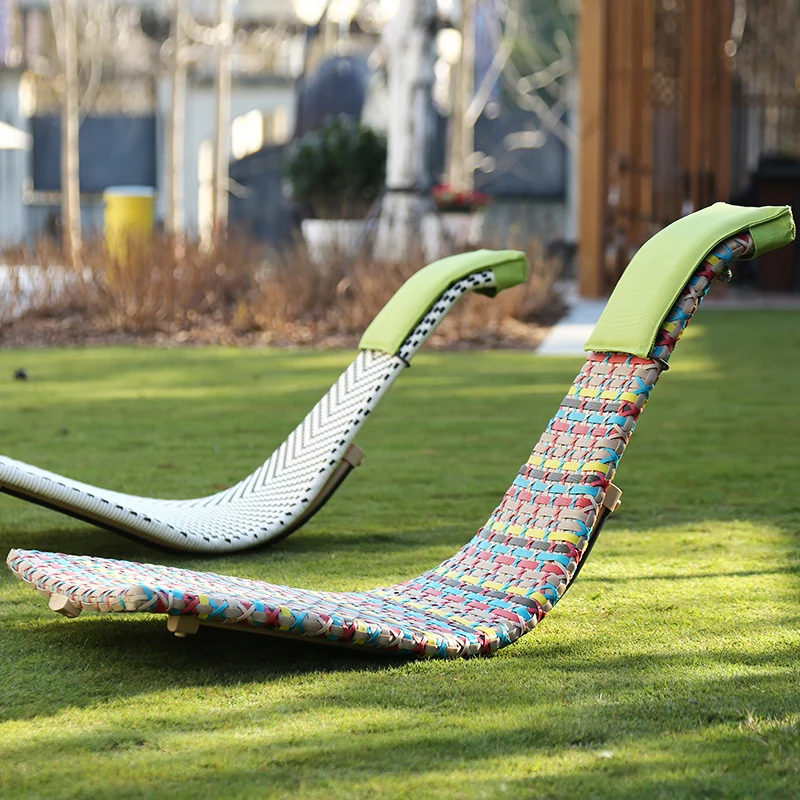 売却 籐のビーチチェア,シンプルでポータブル,レジャーデザイン,デザイナーモデル